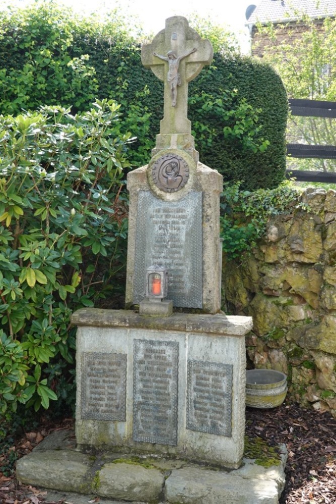 Oorlogsmonument Berzbuir #5