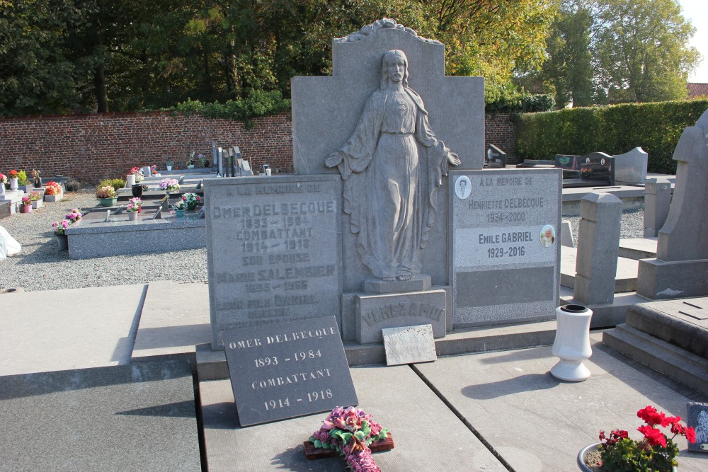Belgian Graves Veterans Thoricourt