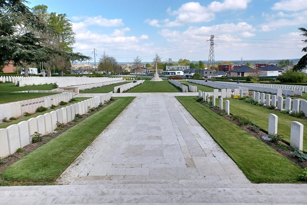 Commonwealth War Cemetery St. Omer Souvenir Longuenesse