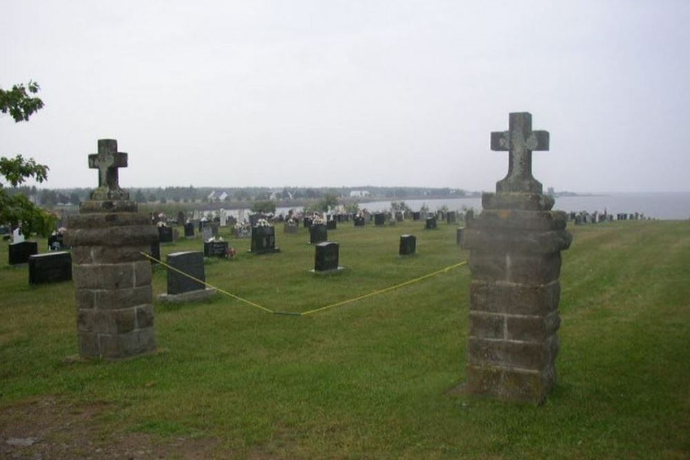 Oorlogsgraven van het Gemenebest Saint-Jean Baptiste Roman Catholic Cemetery