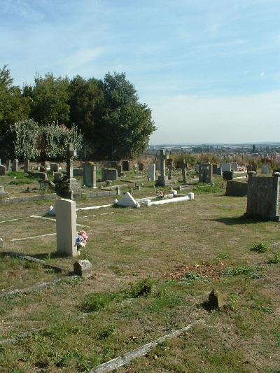 Oorlogsgraven van het Gemenebest St Bartholomew Churchyard