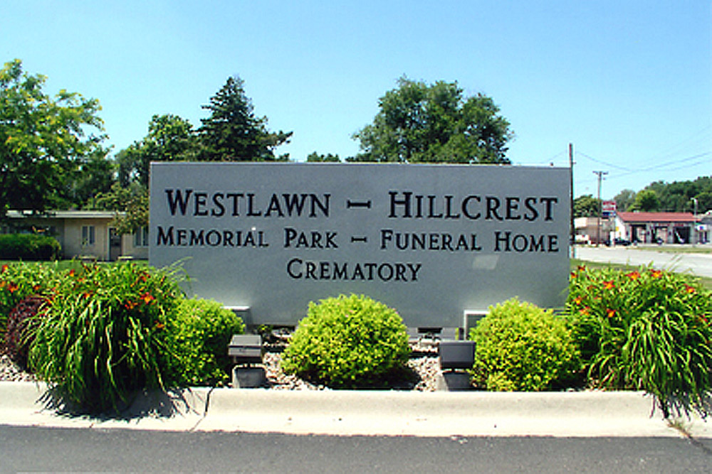 American War Graves Westlawn-Hillcrest Memorial Park