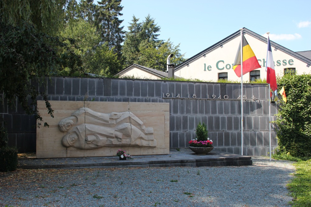 War Memorial Saint-Hubert #1
