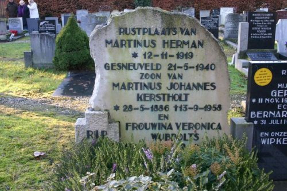 Dutch War Graves RC Churchyard