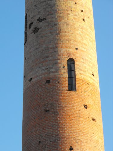 Kogelinslagen Tuzolto-toren