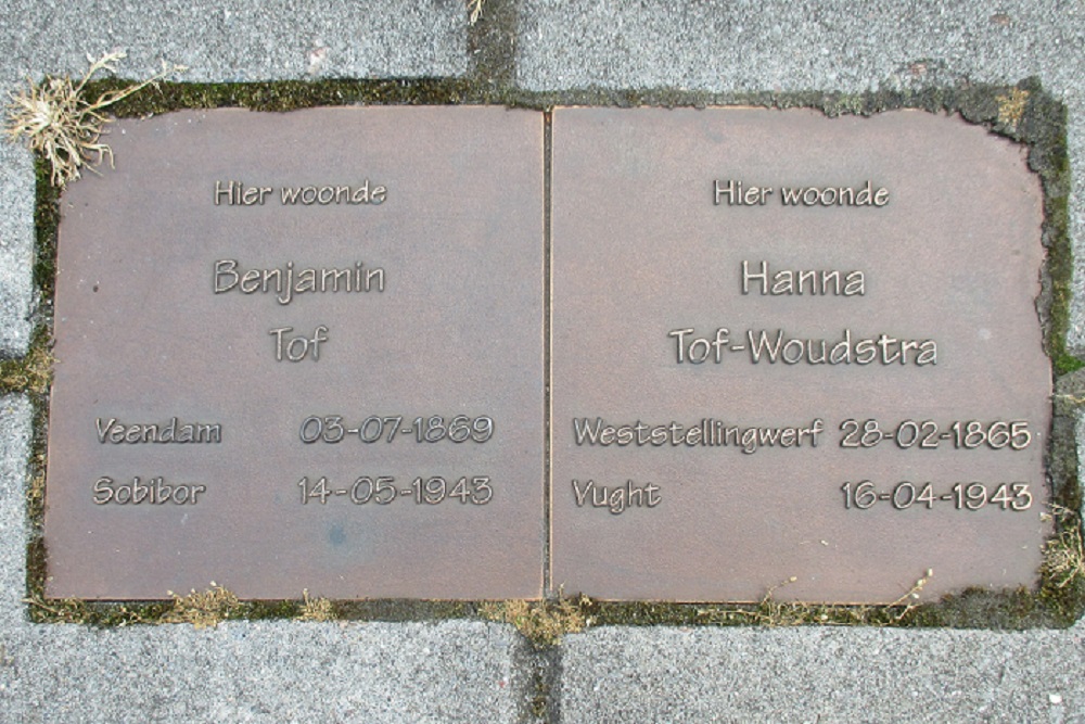 Memorial Stones Adderstraat 4