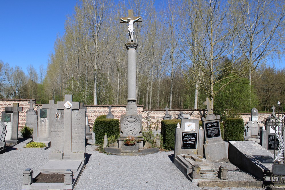 War Memorial Cemetery s Herenhelderen