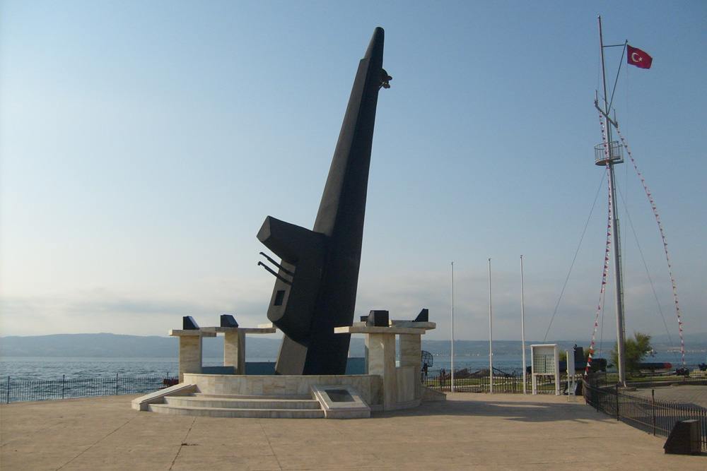 Gelibolu Submarine Memorial