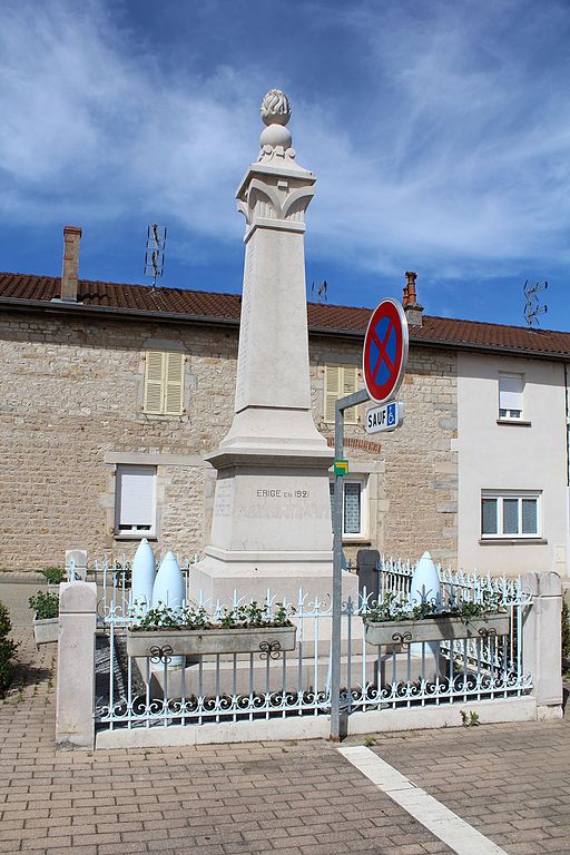 War Memorial Cormoz