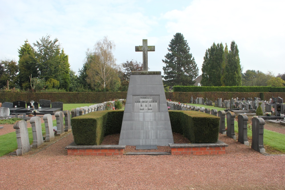 Oorlogsmonument Tweede Wereldoorlog Begraafplaats Moorsel