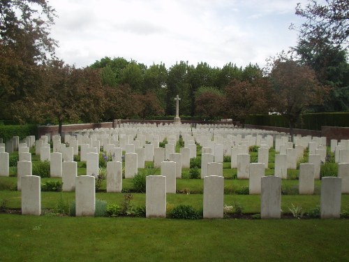 Commonwealth War Graves Erquinghem-Lys Extension