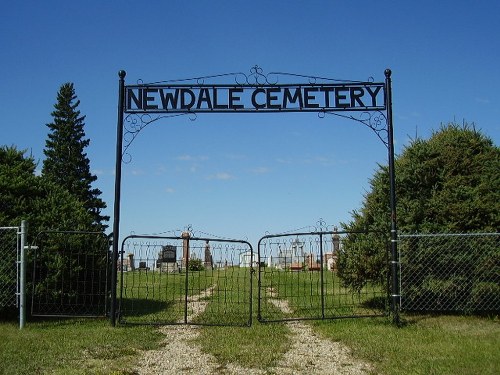 Oorlogsgraven van het Gemenebest Newdale Cemetery