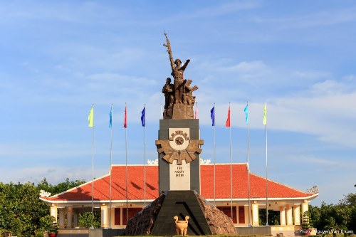 Monument Overwinning van Noord-Vietnam Tau O