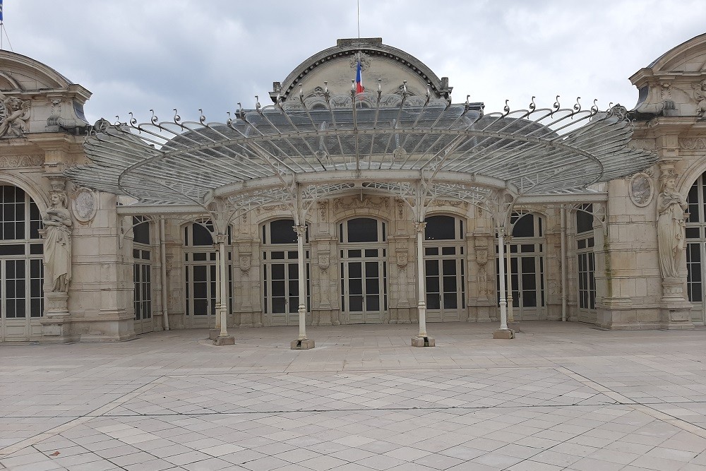 The Vichy Opera #2