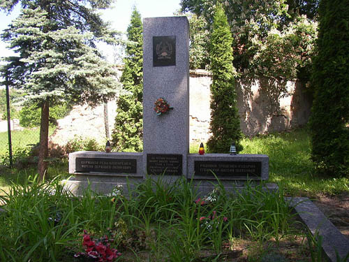 Collective Grave Soviet Soldiers Zvoleněves