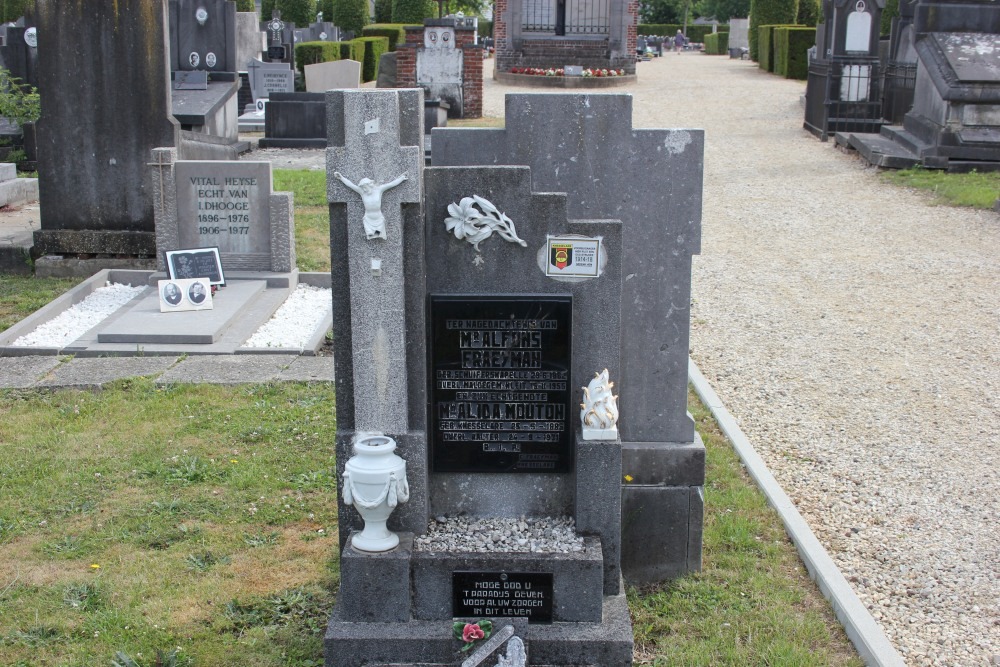 Belgian Graves Veterans Knesselare
