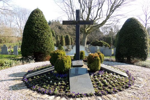 Monument Begraafplaats Arnemuiden