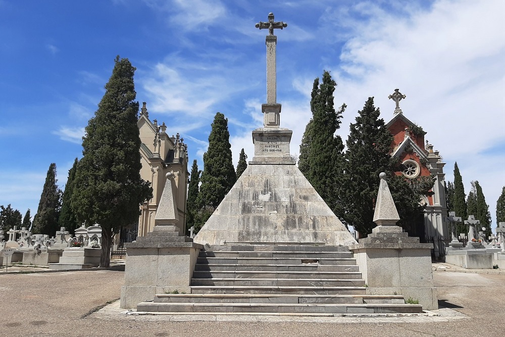 Oorlogsmonument Toledo #2