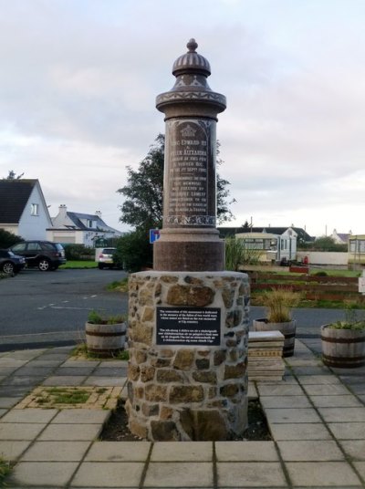 Memorial Pillar Uig