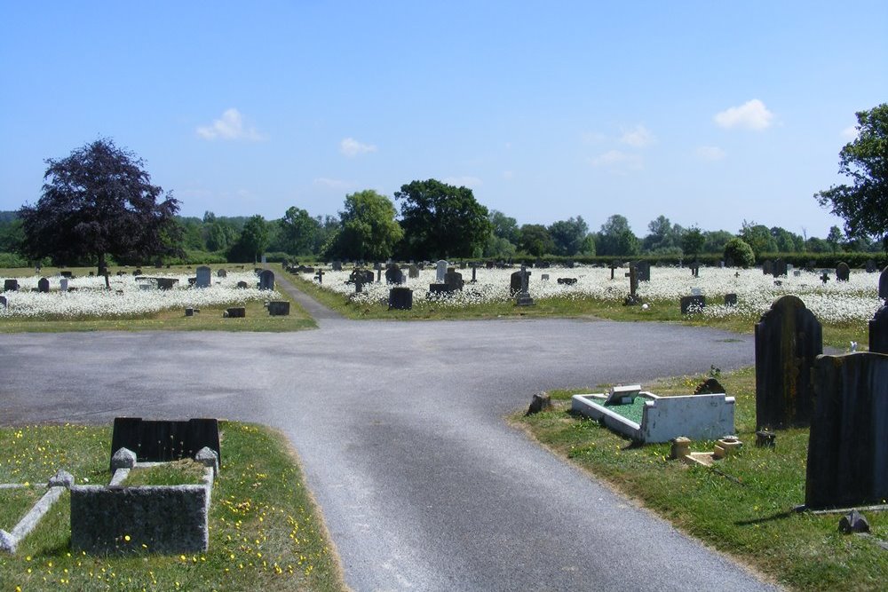 Oorlogsgraven van het Gemenebest Hellingly Cemetery