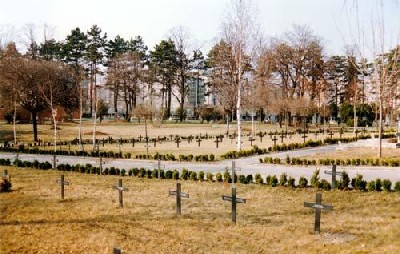 Duitse Oorlogsgraven Gyr