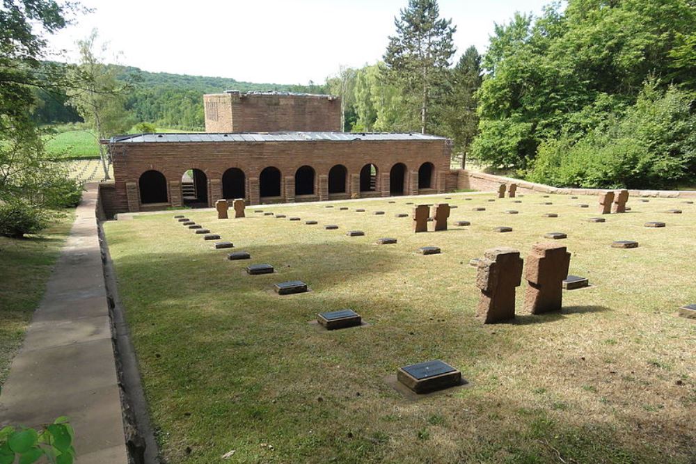 Duitse Oorlogsbegraafplaats Montaigu I