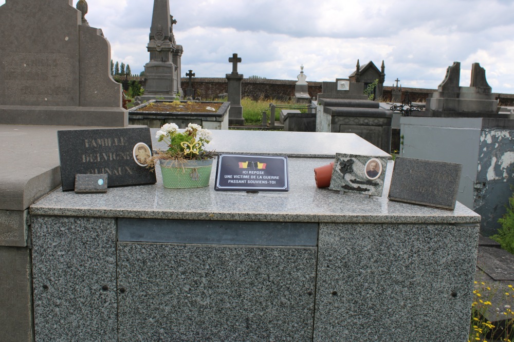 Belgian Graves Veterans Tongrinne #1