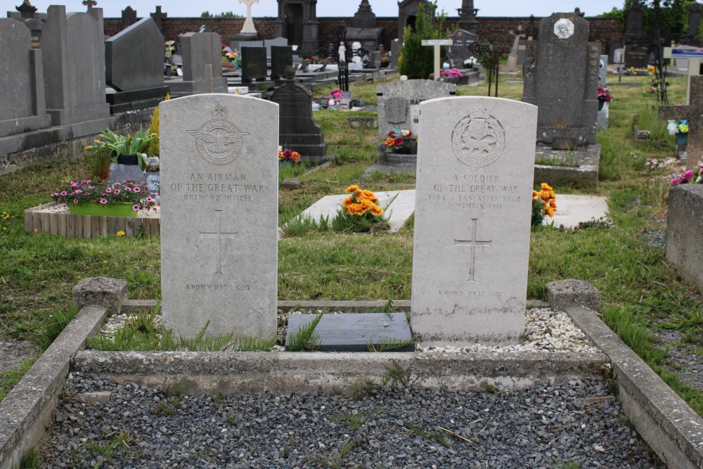 Commonwealth War Graves Roisin