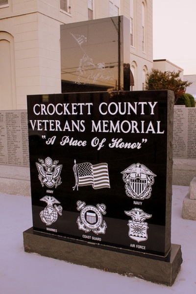 Veterans Memorial Crockett County