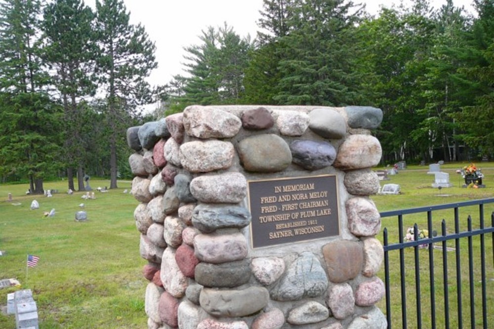 American War Grave Plum Lake Cemetery