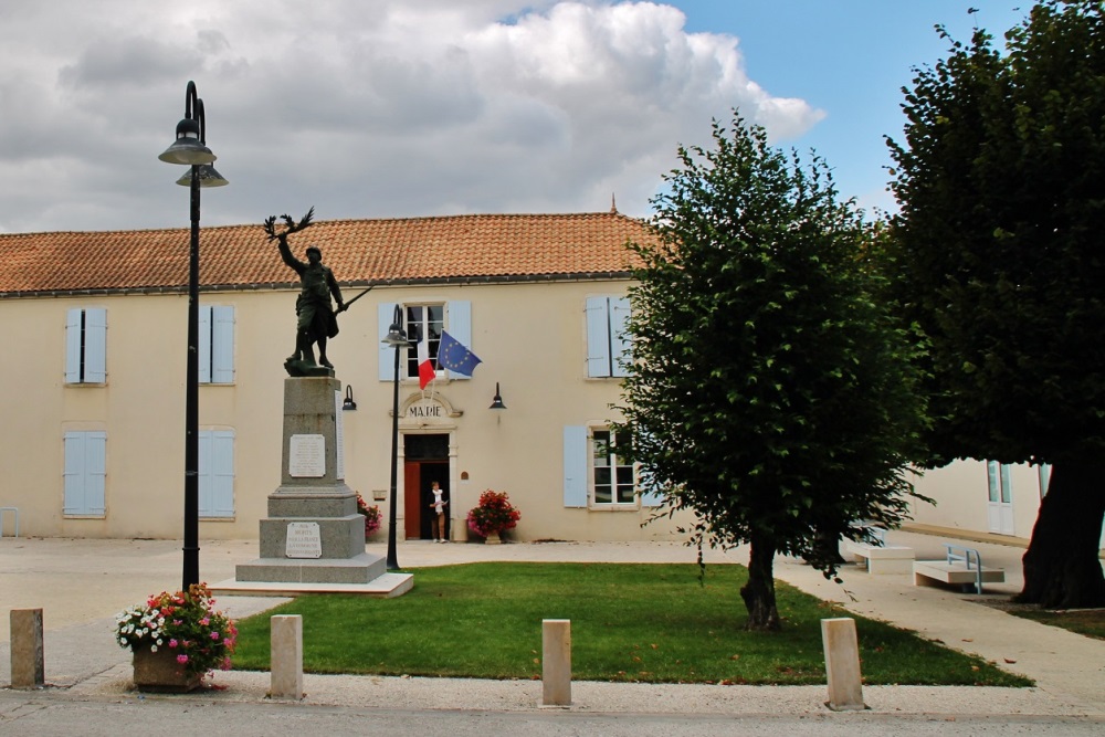 Oorlogsmonument Saint-Jean-de-Liversay