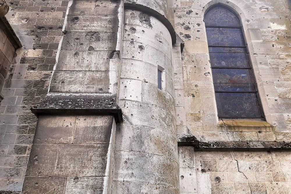 Bullet hits Notre-Dame Epernay #3