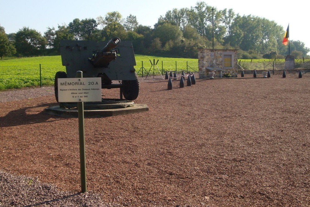 Memorial 20A Artillery Regiment Chasseurs Ardennais