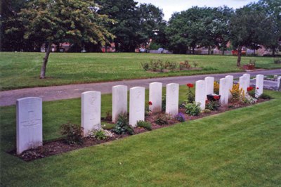 Commonwealth War Graves Longbenton Cemetery