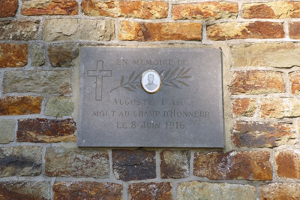 Memorials Chapel Brly-de-Pesche #3