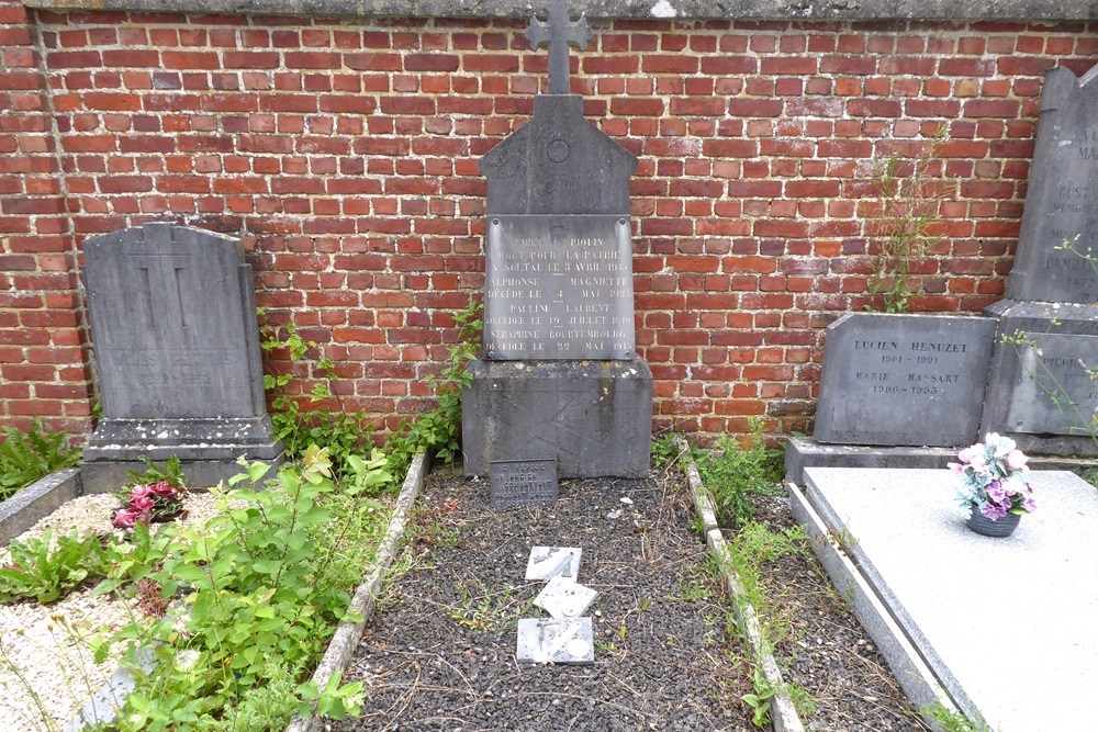 Belgian War Graves Villers-le-Gambon #1