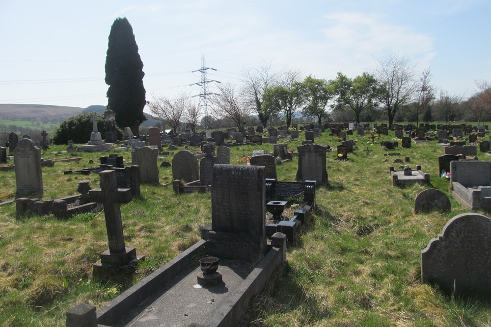 Commonwealth War Graves Llanfabon Cemetery