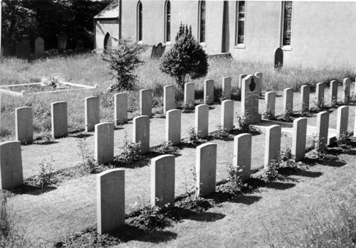 Commonwealth War Graves St Catherine Churchyard