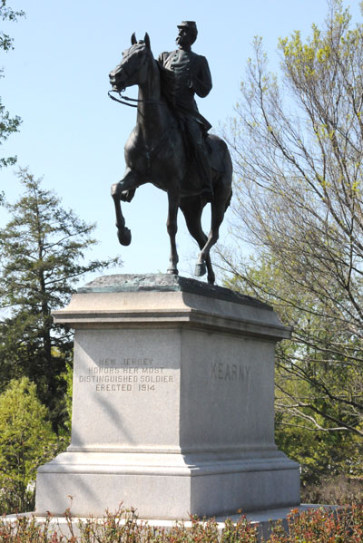 Memorial & Grave General Philip Kearny Arlington National Cemetery ...