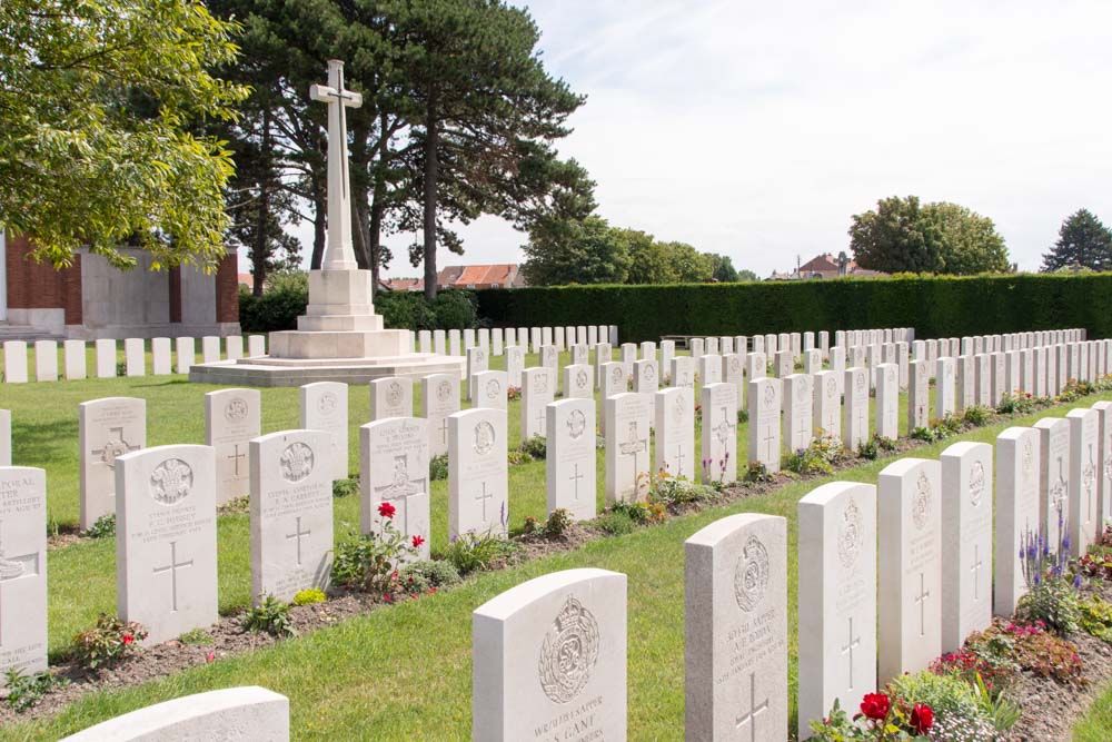 Oorlogsbegraafplaats van het Gemenebest Dunkerque