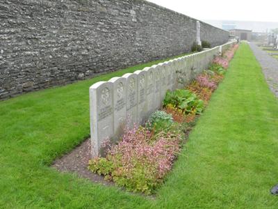 Commonwealth War Graves Wick Cemetery