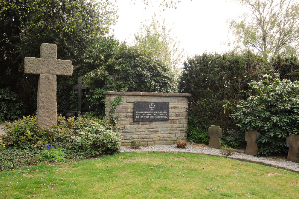 War Memorial Beggendorf #2