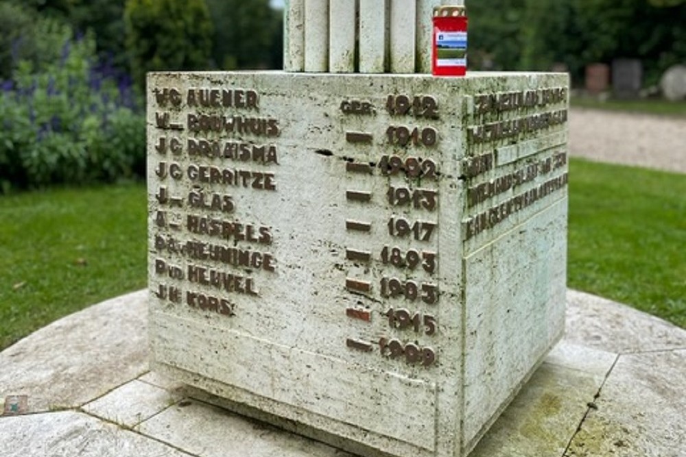 Resistance Fighters Memorial The New Eastern Cemetery Amsterdam