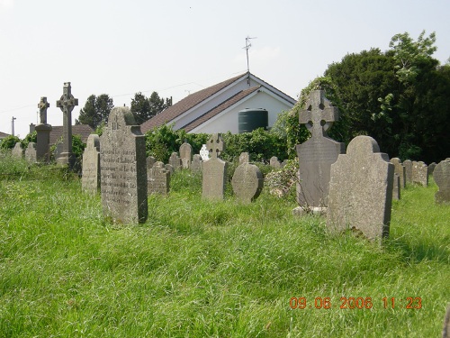 Oorlogsgraf van het Gemenebest Donagh Old Graveyard