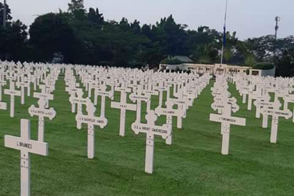Dutch War Cemetery Menteng Pulo