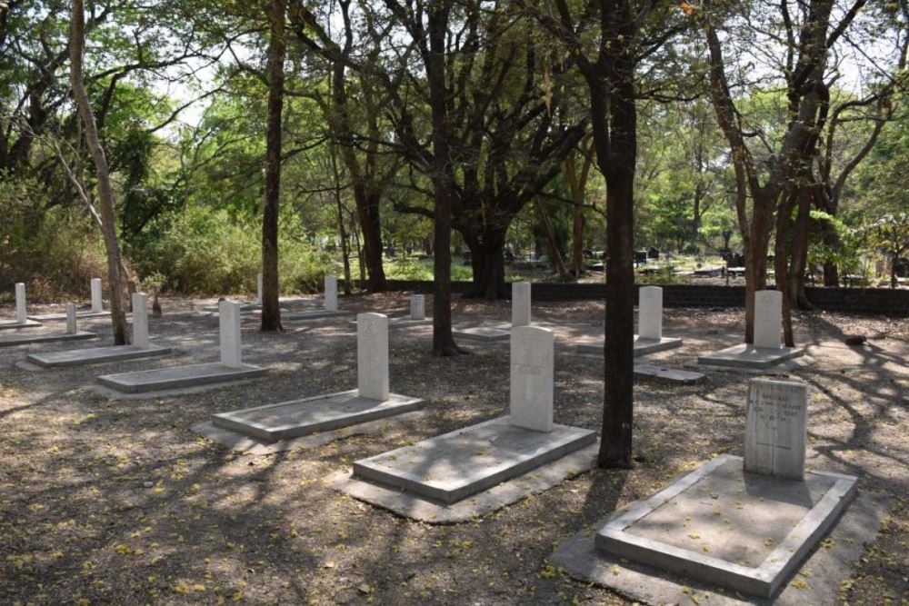Oorlogsgraven van het Gemenebest St. Sepulchre's Cemetery