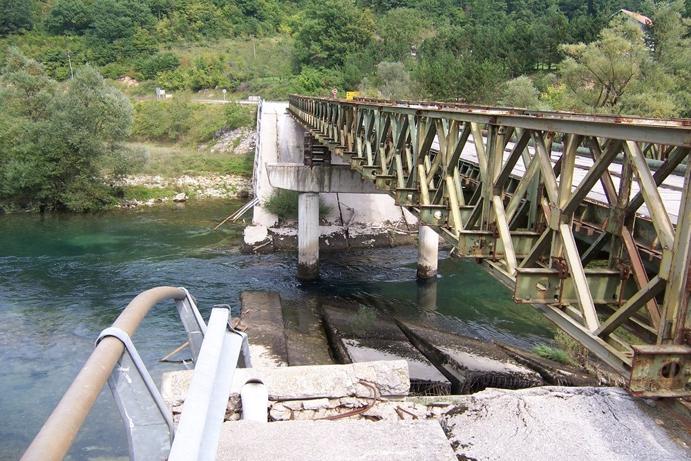Blown Bridge River Una