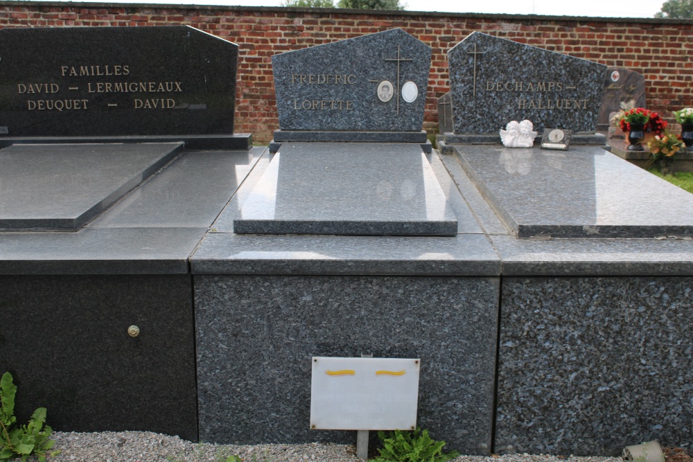 Belgian Graves Veterans Wayaux #3