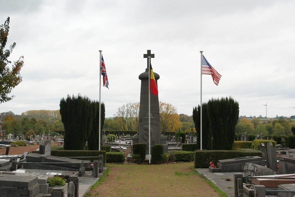 Oorlogsmonument Begraafplaats Gembloux