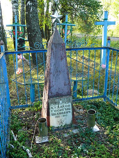 Soviet War Grave Solovi